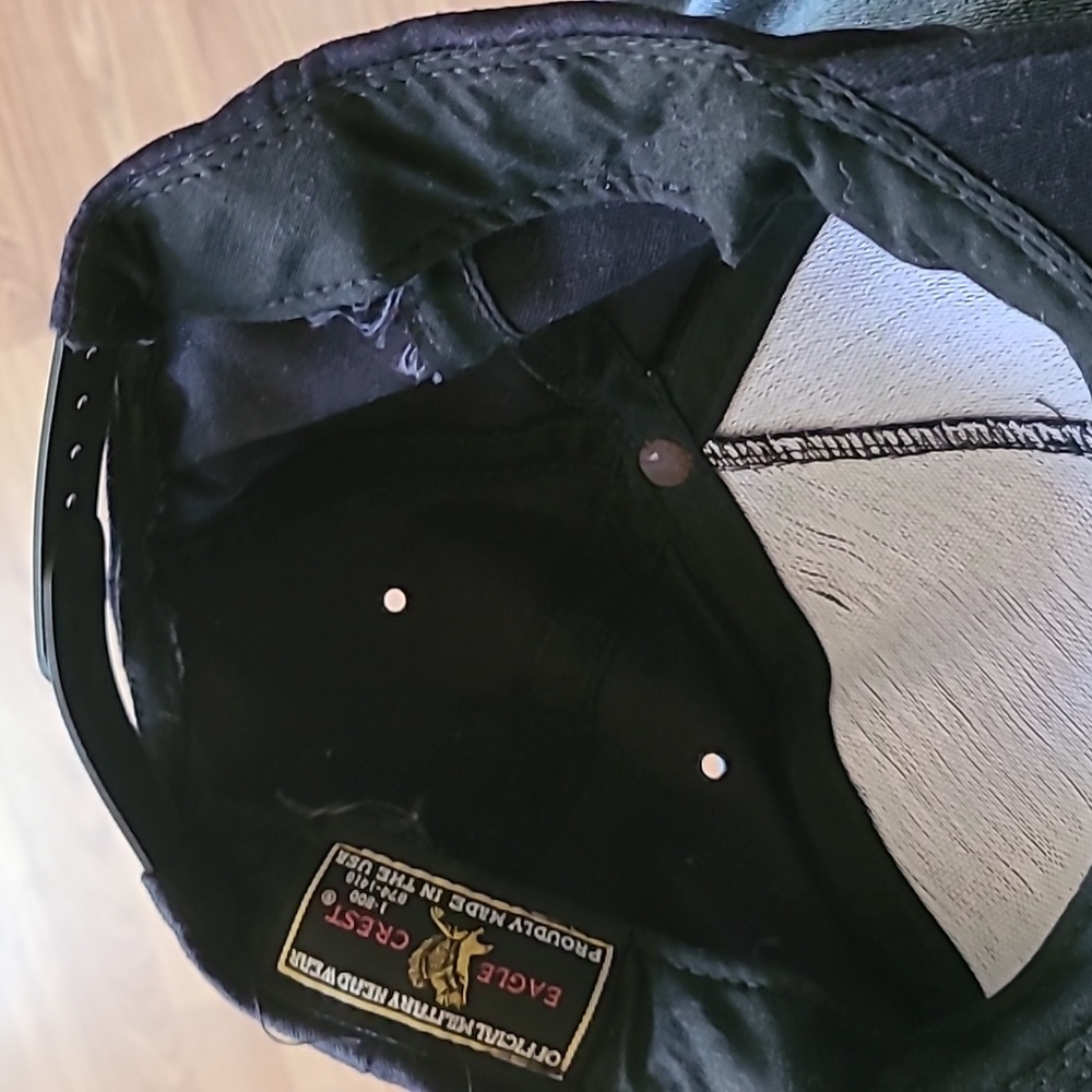 Black and Red Diamond Logo Cap - Picture 6 of 6